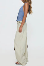 Load image into Gallery viewer, Wide Leg Jeans with Pockets