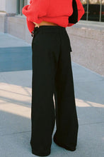 Load image into Gallery viewer, Wide Leg Jeans with Pockets