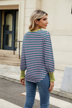 Load image into Gallery viewer, Contrast Striped Notched Long Sleeve Top