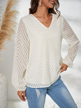 Load image into Gallery viewer, Textured V-Neck Balloon Sleeve Blouse