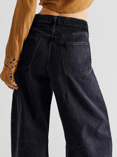 Load image into Gallery viewer, Raw Hem Wide Leg Jeans with Pockets