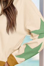 Load image into Gallery viewer, Star Contrast Round Neck Long Sleeve Sweatshirt