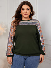 Load image into Gallery viewer, Plus Size Printed Long Sleeve Sweatshirt