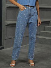 Load image into Gallery viewer, Pearl Detail Straight Jeans with Pockets