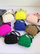 Load image into Gallery viewer, Bubble Texture Adjustable Strap Crossbody Bag
