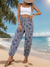 Load image into Gallery viewer, Printed Elastic Waist Pants