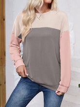 Load image into Gallery viewer, Color Block Round Neck Long Sleeve Sweatshirt