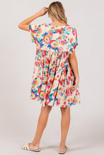 Load image into Gallery viewer, SAGE + FIG Full Size Floral Button-Down Short Sleeve Dress