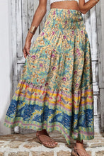 Load image into Gallery viewer, Printed Elastic Waist Skirt