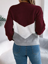 Load image into Gallery viewer, Cable-Knit Color Block Round Neck Sweater