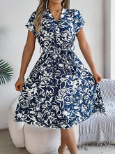 Load image into Gallery viewer, Printed V-Neck Short Sleeve Dress