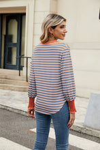 Load image into Gallery viewer, Contrast Striped Notched Long Sleeve Top