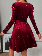 Load image into Gallery viewer, Glitter Round Neck Puff Sleeve Dress