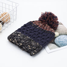 Load image into Gallery viewer, Contrast Thermal Hat with Pompom