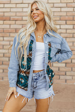 Load image into Gallery viewer, Pocketed Button Up Long Sleeve Denim Jacket