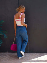 Load image into Gallery viewer, Embroidered Straight Jeans with Pockets