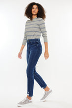 Load image into Gallery viewer, Kancan High Rise Slim Straight Jeans