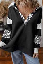 Load image into Gallery viewer, Collared Neck Long Sleeve Sweatshirt