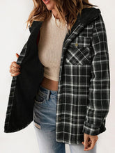 Load image into Gallery viewer, Plaid Snap Down Plush Hooded Jacket
