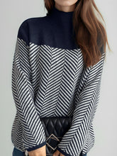 Load image into Gallery viewer, Contrast Turtleneck Long Sleeve Sweater