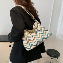 Load image into Gallery viewer, Adjustable Strap Medium Shoulder Bag