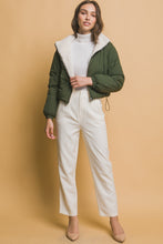 Load image into Gallery viewer, Love Tree Zip Up Cropped Hooded Sherpa Reversible Jacket