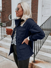 Load image into Gallery viewer, Pocketed Long Sleeve Zip Up Jacket