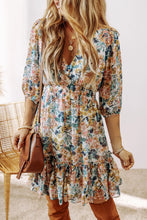 Load image into Gallery viewer, Printed V-Neck Half Sleeve Dress