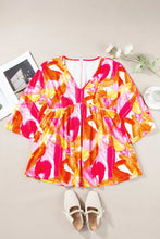 Load image into Gallery viewer, Printed V-Neck Three-Quarter Sleeve Blouse