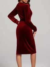 Load image into Gallery viewer, Round Neck Tie Waist Long Sleeve Velvet Dress