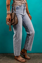 Load image into Gallery viewer, Pocketed Mid-Rise Waist Jeans