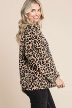 Load image into Gallery viewer, Culture Code Leopard Faux Fur Round Neck Top