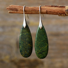 Load image into Gallery viewer, Natural Stone Waterdrop Shape Earrings