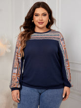 Load image into Gallery viewer, Plus Size Printed Long Sleeve Sweatshirt