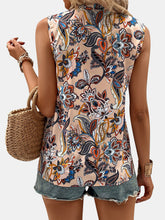 Load image into Gallery viewer, Printed Notched Sleeveless Top