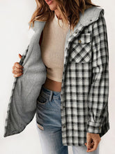 Load image into Gallery viewer, Plaid Snap Down Plush Hooded Jacket