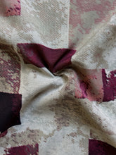Load image into Gallery viewer, Printed Notched Short Sleeve Blouse