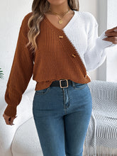 Load image into Gallery viewer, Two-Tone V-Neck Long Sleeve Sweater
