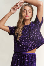 Load image into Gallery viewer, J.NNA Sequin Short Sleeve Crop T-Shirt