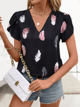Load image into Gallery viewer, Printed V-Neck Short Sleeve Blouse