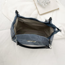 Load image into Gallery viewer, Bow Polyester Medium Tote Bag