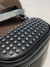 Load image into Gallery viewer, 6745749a-dc14-447c-ab89-08bb15869f46-Max-Origin