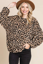 Load image into Gallery viewer, Culture Code Leopard Faux Fur Round Neck Top