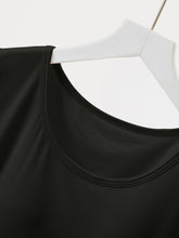 Load image into Gallery viewer, Round Neck Short Sleeve T-Shirt with Bra