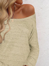 Load image into Gallery viewer, Full Size Heathered Long Sleeve Top