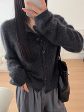 Load image into Gallery viewer, 8103ee868b6c6a1de22866da1f19f91a-ee220194-v3-Max-Origin