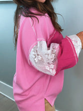 Load image into Gallery viewer, Lace Patchwork Sleeve Stitching V Neck Top