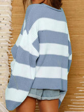 Load image into Gallery viewer, Round Neck Long Sleeve Sweater