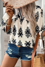 Load image into Gallery viewer, Printed V-Neck Three-Quarter Sleeve Blouse