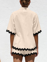 Load image into Gallery viewer, Contrast Trim Half Sleeve Top and Shorts Set